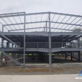 Nhà xưởng cao tầng